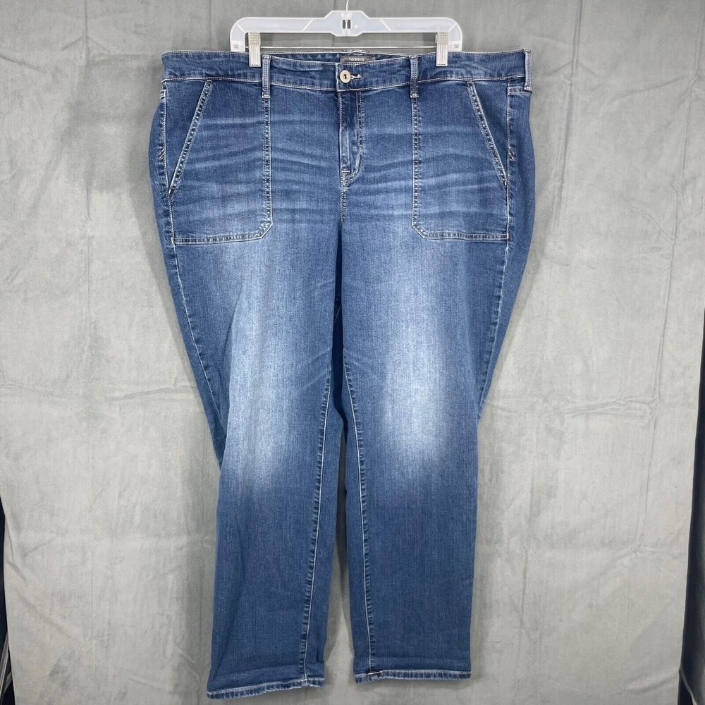 Torrid Jeans Womens 24T Blue Medium Wash Boyfriend Straight Vintage Stretch